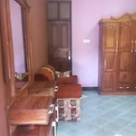 Bawang Bnb